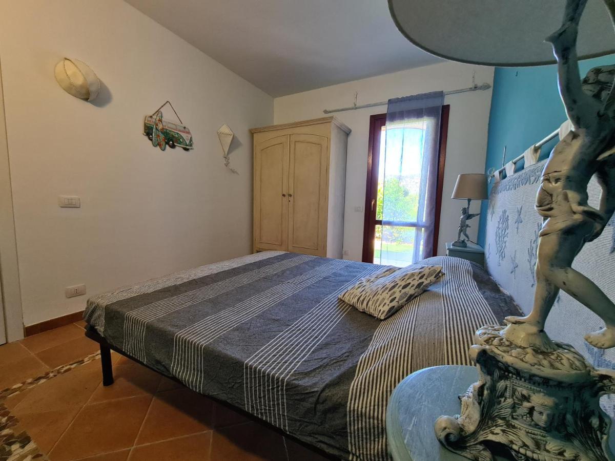Villa Paola San Teodoro Con Piscina Privata Lu Lioni Exteriör bild